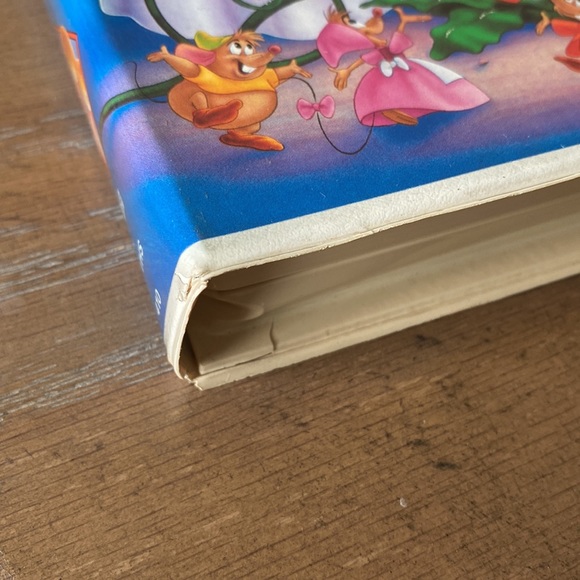 1988 Original Black Diamond "Cinderella" VHS Tape - Picture 5 of 10